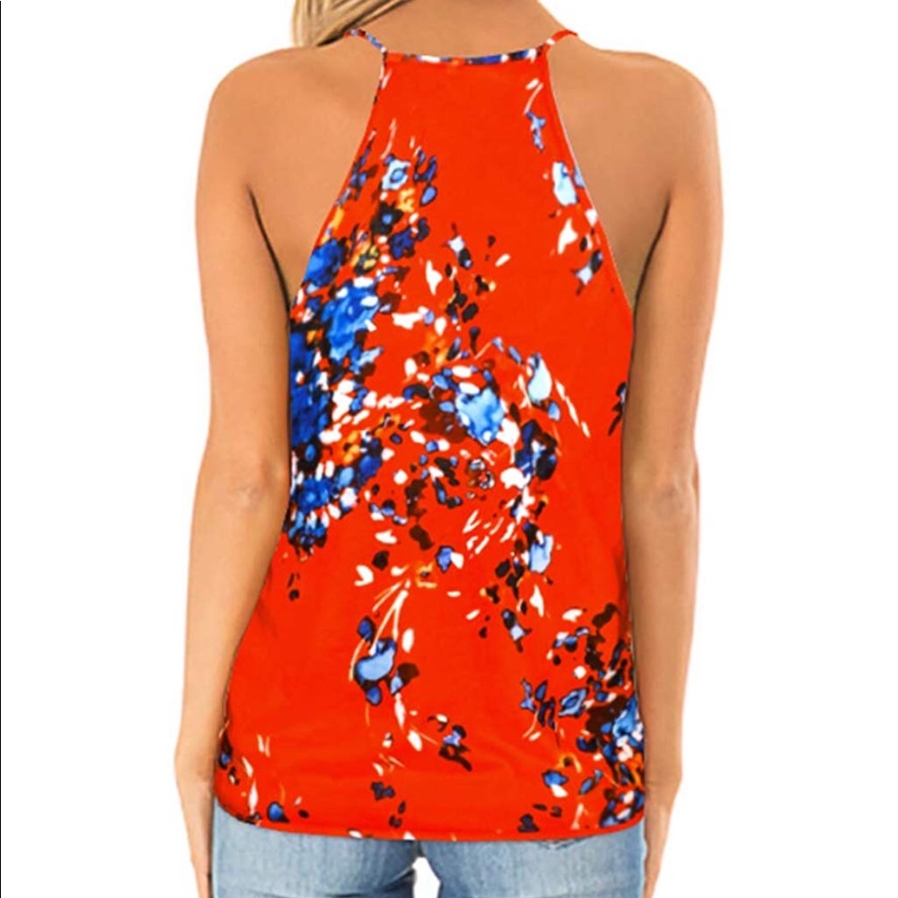 Cute tank top! - Picture 3 of 3